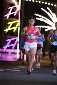 BIB: 40285, 401
                            <button type="button" onclick="openModal(20246670)" class="btn btn-primary btn-sm float-right btn-popup" data-toggle="modal" data-target=".modal-high-quality">
                        <i class="fas fa-shopping-cart"></i> Add to Cart
                    </button>
                                            <button type="button" onclick="isThisMe(20246670, true)" class="btn btn-success btn-sm float-right btn-popup btn-isme hidden" data-toggle="tooltip" data-placement="bottom" title="นี่คือรูปของคุณใช่ไหม คลิกที่นี่เพื่อเอาเข้าอัลบั้ม">
                        <i class="fas fa-plus"></i> Add to album
                    </button>
                    <button type="button" onclick="isThisMe(20246670, false)" class="btn btn-warning btn-sm float-right btn-popup btn-isnotme hidden">
                        <i class="fas fa-ban"></i> Remove from album
                    </button>